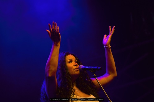 20260725 - Bellinzona Blues 2026, Night 2, Kyla Brox / Kyla Brox, vocals, flute; Danny Blomeley, bass; Paul Farr, guitar; Luke Flowers, drums - Piazza del Governo, Bellinzona, Switzerland