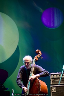 20250314 - XXVI Festival di cultura e musica jazz, night 2 / Andy Sheppard Trio / Andy Sheppard sax soprano e tenore; Rita Marcotulli piano; Michel Benita contrabbasso - Cinema Teatro Chiasso (Switzerland)