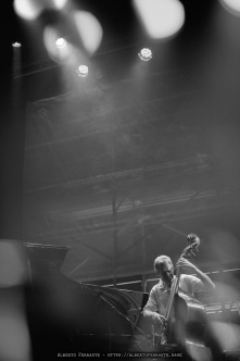 20260313 - 27o Festival di cultura e musica jazz, So What?!, Night 2, Daniel Karlsson Trio / Daniel Karlsson, piano, tastiere; Christian Spering, contrabbasso; Fredrik Rundqvist, batteria e percussioni - Cinema Teatro Chiasso (Switzerland)