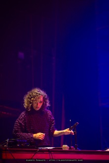 20260314 - 27o Festival di cultura e musica jazz, So What?!, Night 3, Tilo Weber Quartet / Laure Boer, voce, elettronica, noise; Mathilde Vendramin violoncello; Lucas Leidinger, clavicembalo, synthesizer; Tilo Weber, batteria, contrabbasso - Cinema Teatro Chiasso (Switzerland)