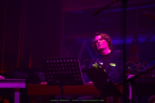 20260314 - 27o Festival di cultura e musica jazz, So What?!, Night 3, Tilo Weber Quartet / Laure Boer, voce, elettronica, noise; Mathilde Vendramin violoncello; Lucas Leidinger, clavicembalo, synthesizer; Tilo Weber, batteria, contrabbasso - Cinema Teatro Chiasso (Switzerland)