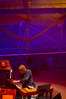 20260314 - 27o Festival di cultura e musica jazz, So What?!, Night 3, Tilo Weber Quartet / Laure Boer, voce, elettronica, noise; Mathilde Vendramin violoncello; Lucas Leidinger, clavicembalo, synthesizer; Tilo Weber, batteria, contrabbasso - Cinema Teatro Chiasso (Switzerland)