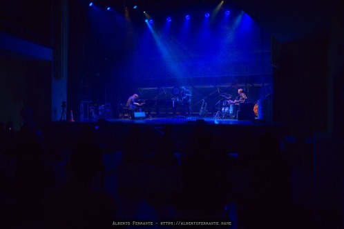 20260314 - 27o Festival di cultura e musica jazz, So What?!, Night 3, Mammal Hands / Jordan Smart, sassofoni, elettronica; Nick Smart, pianoforte, elettronica; Rob Turner, batteria, elettronica - Cinema Teatro Chiasso (Switzerland)