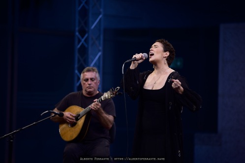 20250705 - Lac en plein air, Joana Amendoeira / Joana Amendoeira voce; Pedro Amendoeira chitarra portoghese; Pedro Pinhal viola de Fado - Agorà LAC, Lugano, Switzerland