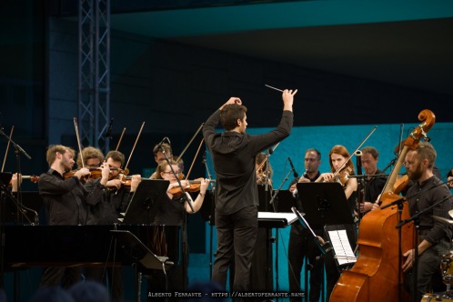 20250717 - Lac en plein air, Rhapsody & Blues: Mezquida, Razem, Orchestra Canova, Pagano / Marco Mezquida, piano; Marko Lohikari, contrabbasso; David Xirgu, batteria; Badrya Razem, voce solista; Orchestra da camera Canova; Enrico Pagano, direttore - Agorà LAC, Lugano, Switzerland