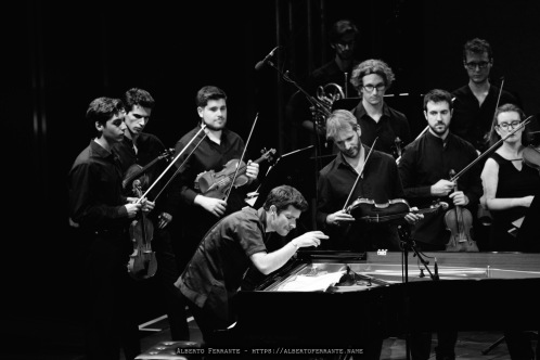 20250717 - Lac en plein air, Rhapsody & Blues: Mezquida, Razem, Orchestra Canova, Pagano / Marco Mezquida, piano; Marko Lohikari, contrabbasso; David Xirgu, batteria; Badrya Razem, voce solista; Orchestra da camera Canova; Enrico Pagano, direttore - Agorà LAC, Lugano, Switzerland