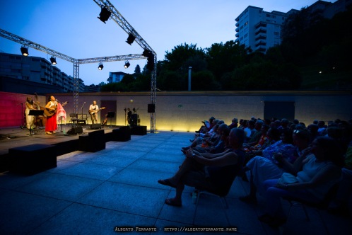 20260627 - LAC en plein air, Luisa Briguglio, Sicily Terra 'e Nisciuno / Luisa Briguglio, voce, chitarra classica; Fabrizio Lai Dessì, chitarre; France Duclairoir, contrabbasso, cori; Matteo Nocera, batteria, percussioni - LAC, Lugano, Switzerland